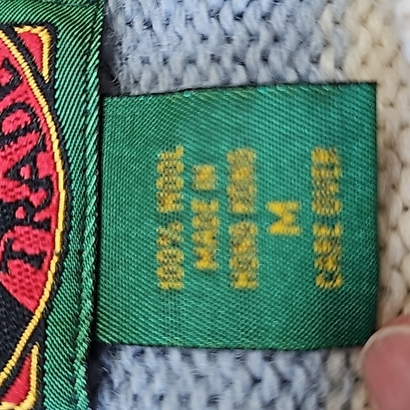 BOSTON‎ TRADER, 100% WOOL. Blue, black, and white striped. Size medium. - Picture 7 of 7